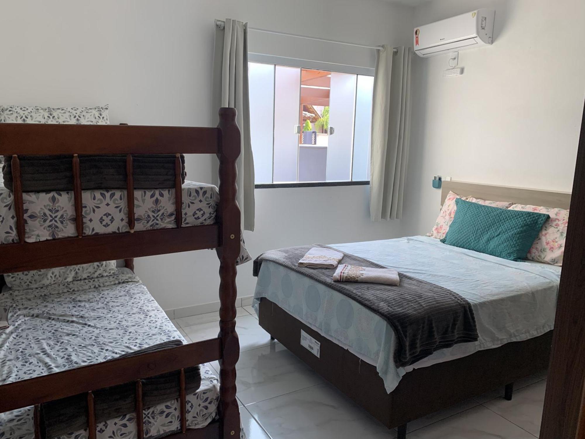 Casa Do Lago - Condominio De Casas Para Aluguel Diario E De Temporada Пеня Екстериор снимка